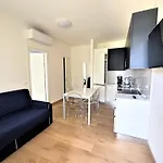 Daire Great Flat In A With Garden