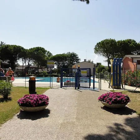 Great Flat In A With Garden Daire *